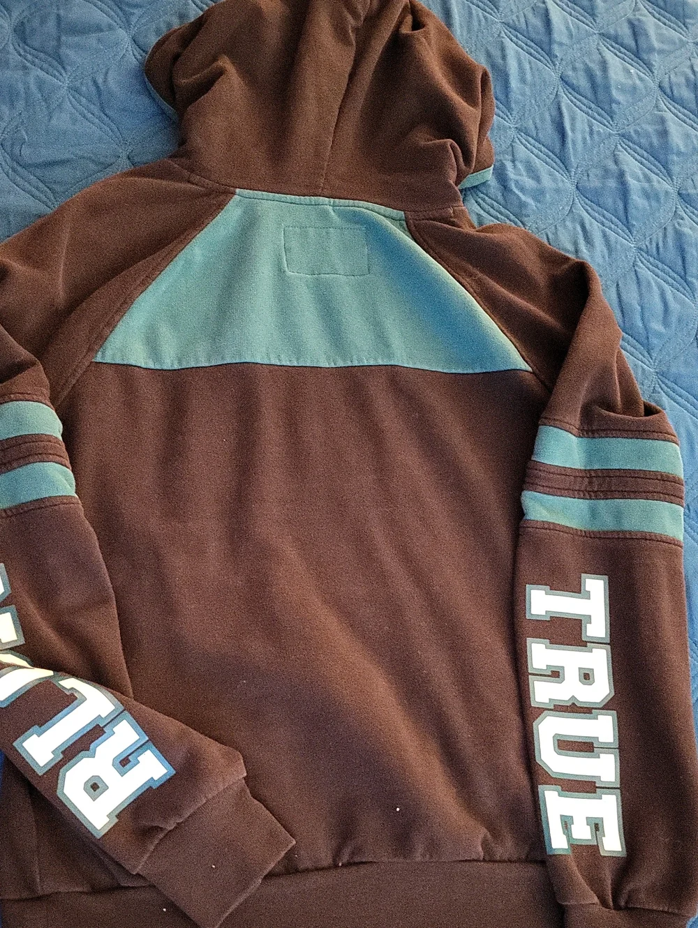 True Religion Teal and Black Logo Hooded Sweatsuit Xl